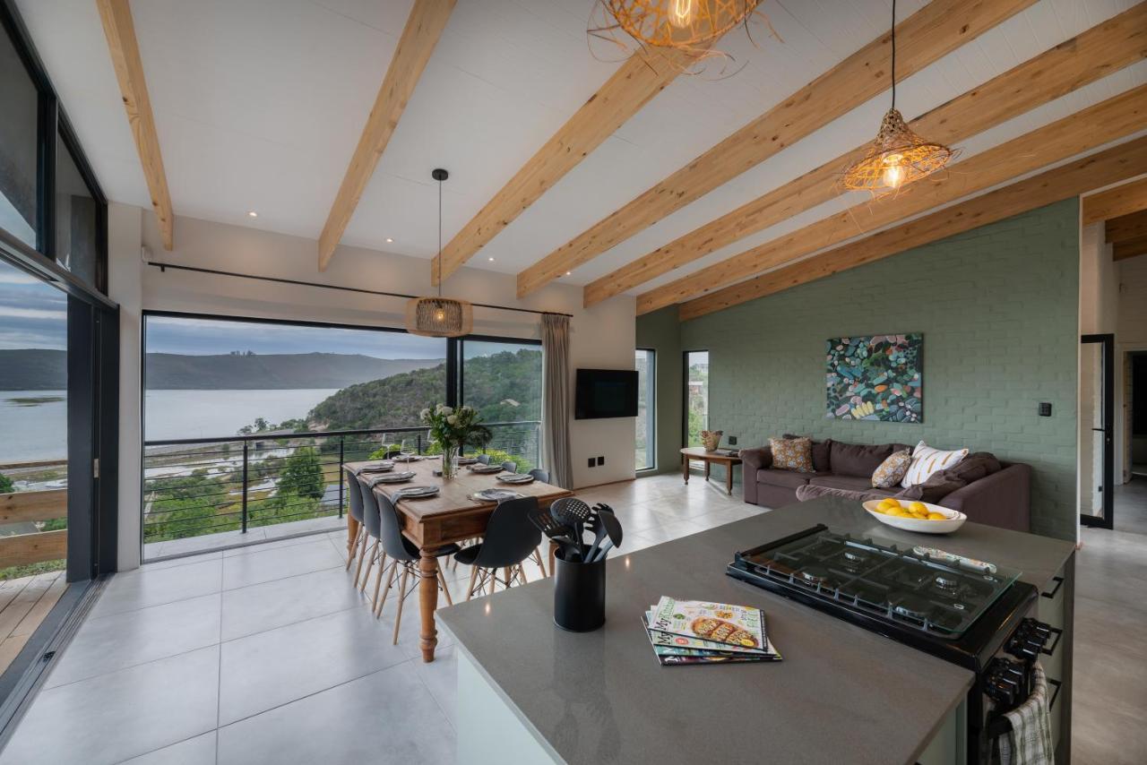 Lagoon Views In Style With Solar Backup * Knysna
